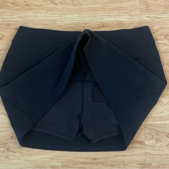 Greg Norman Shark Collection 18" Pull On Golf/Tennis Skort Woman’s Size XL - Picture 4 of 7